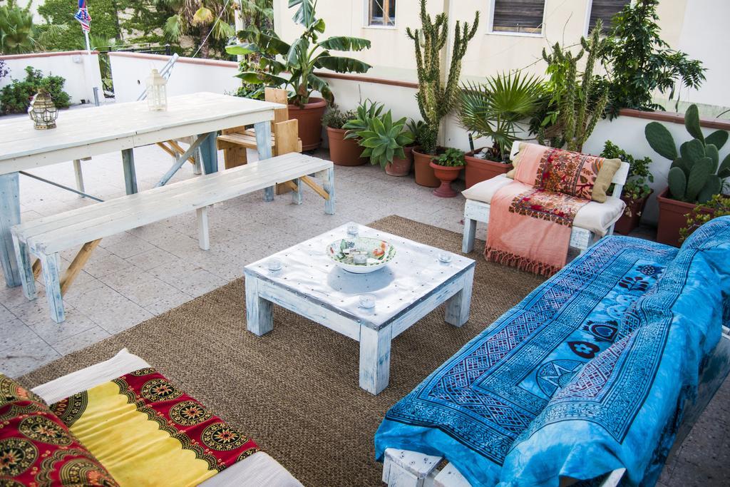 B&B Cactus Giardini Naxos Eksteriør billede